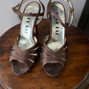 Satin heeled sandals